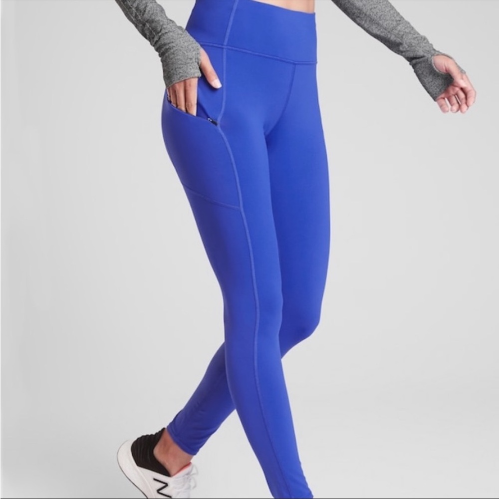 Athleta Contender Women Leggings Size M